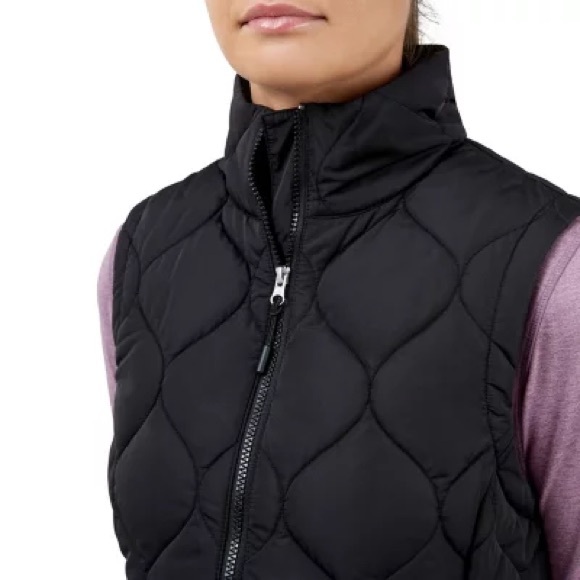 Free Country FreeCycle Lightweight Warmth Synthetic Fill Quilted Vest (Black, L) - Picture 5 of 5
